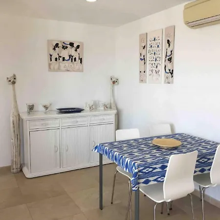 Duo First Line Sleeps 7 People Apartment Port de Pollenca